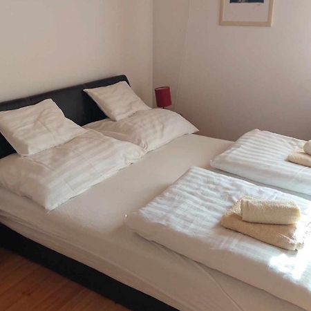 Mediterran Apartman Es Vendeghaz Hajdúszoboszló Екстериор снимка